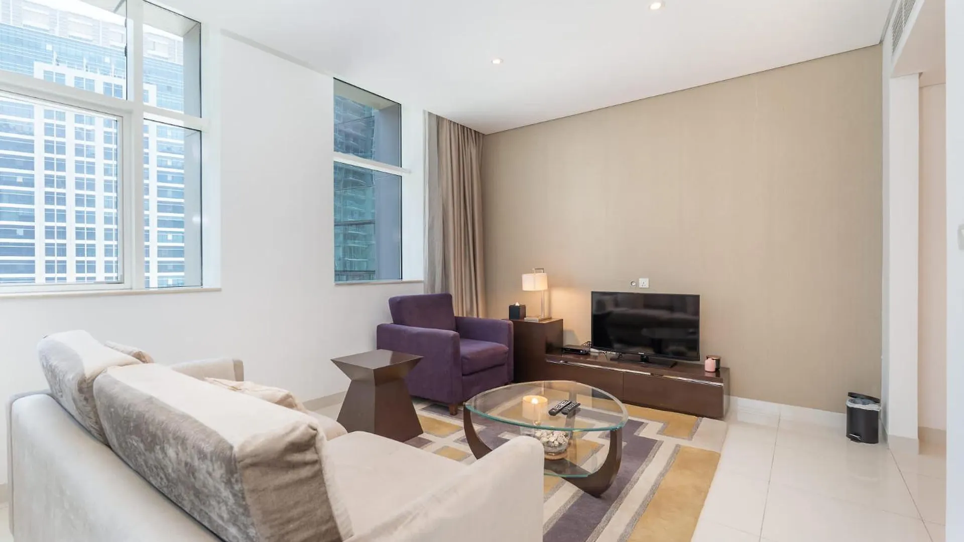Appartamento Vibrant 1 Bedroom Unit In Business Bay Sleeps 2 Dubai